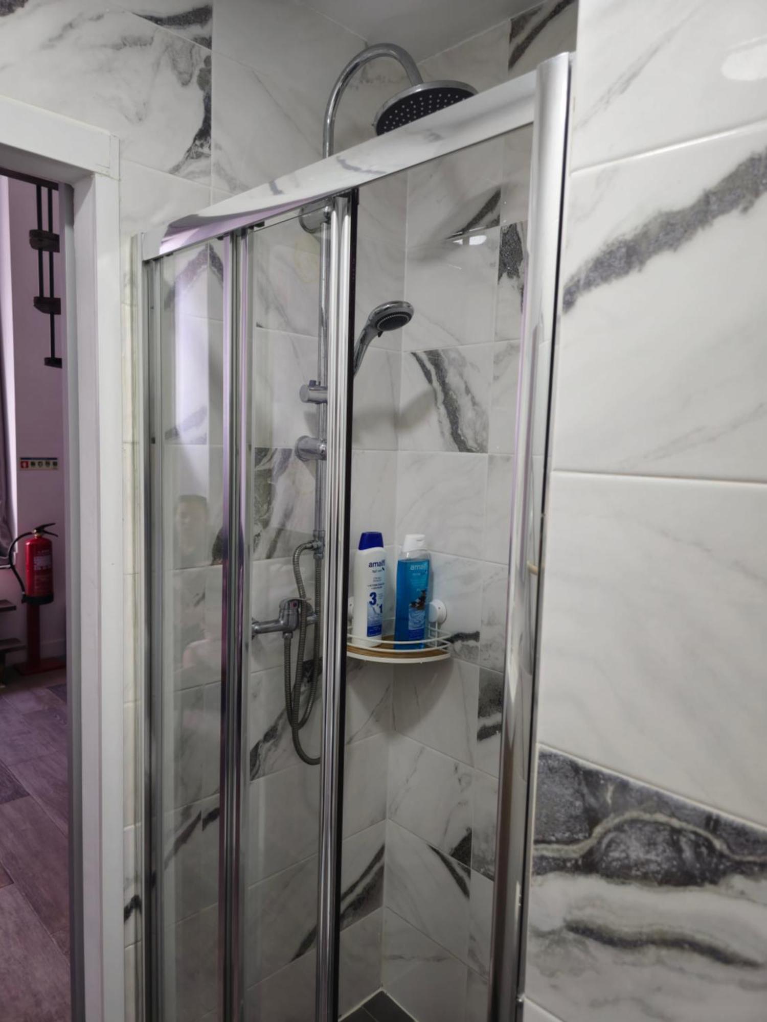 Esther Apartment Cozy Vacay Suite Setúbal Esterno foto