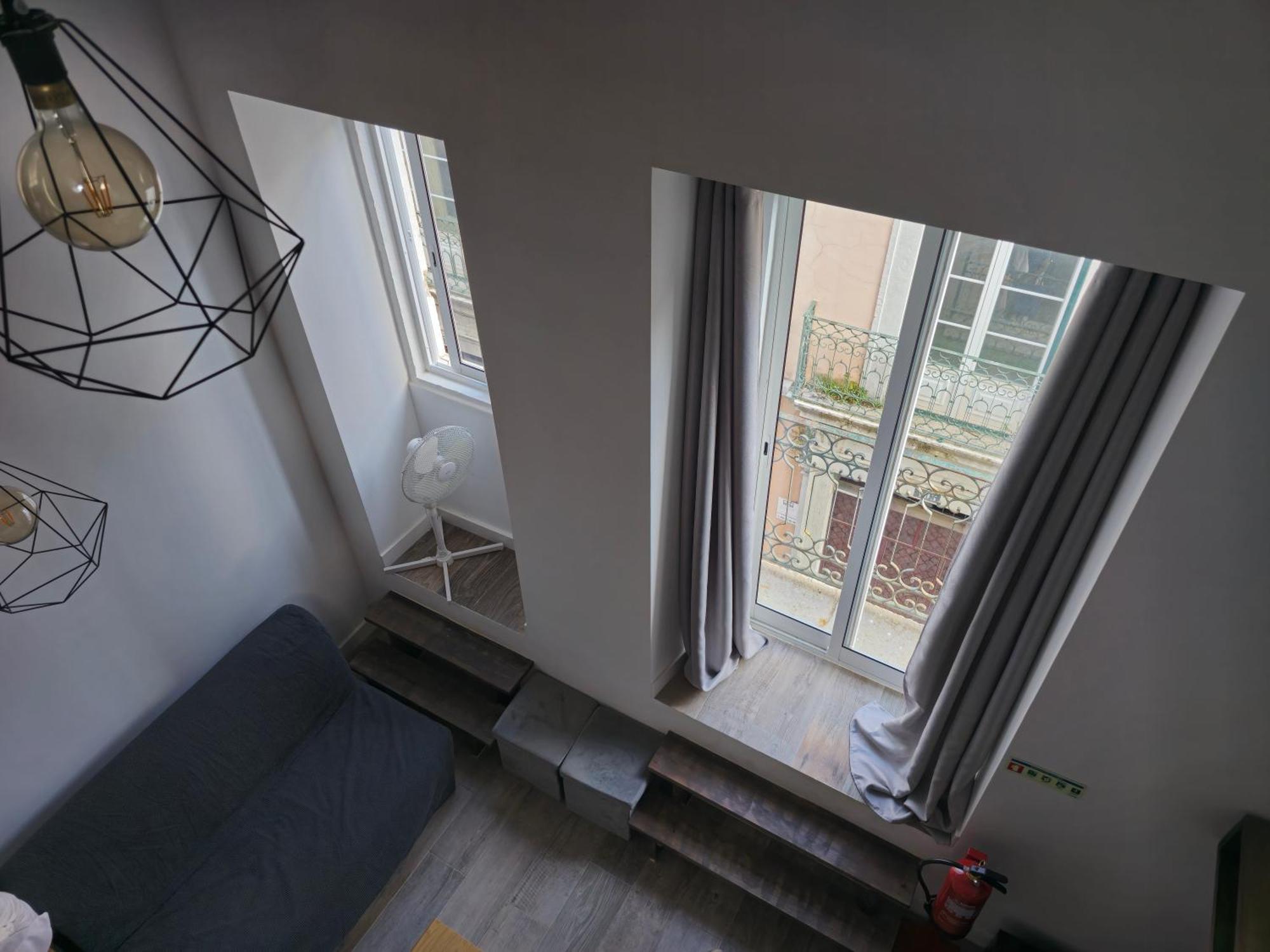 Esther Apartment Cozy Vacay Suite Setúbal Esterno foto