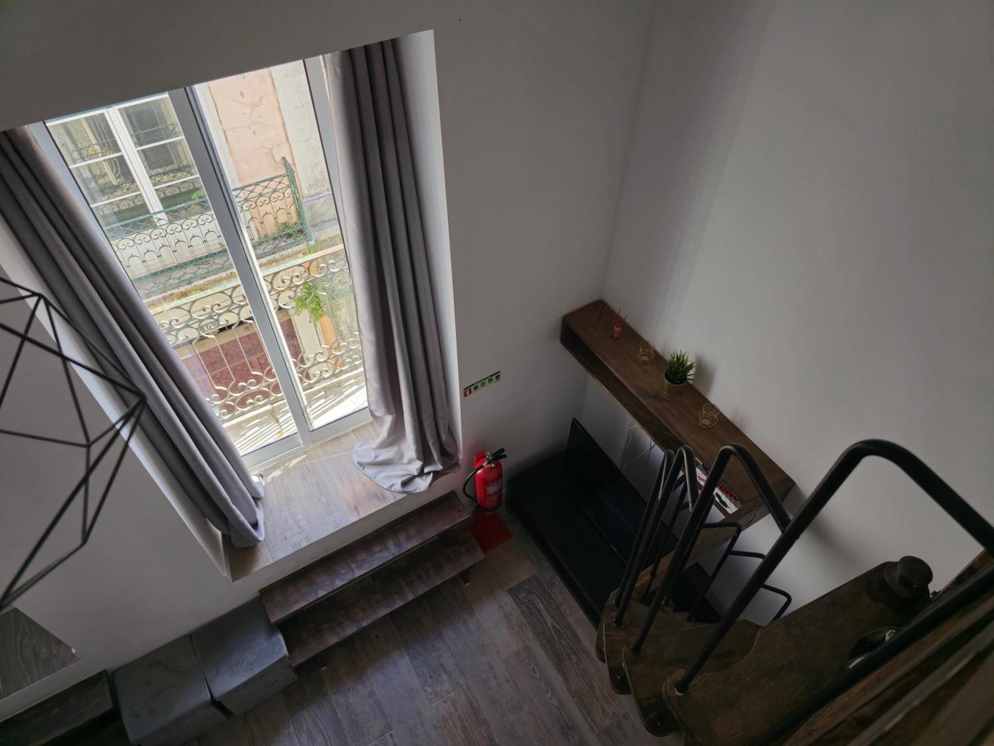 Esther Apartment Cozy Vacay Suite Setúbal Esterno foto