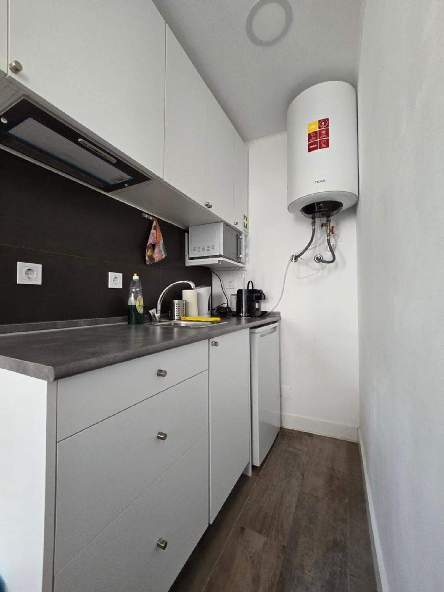 Esther Apartment Cozy Vacay Suite Setúbal Esterno foto